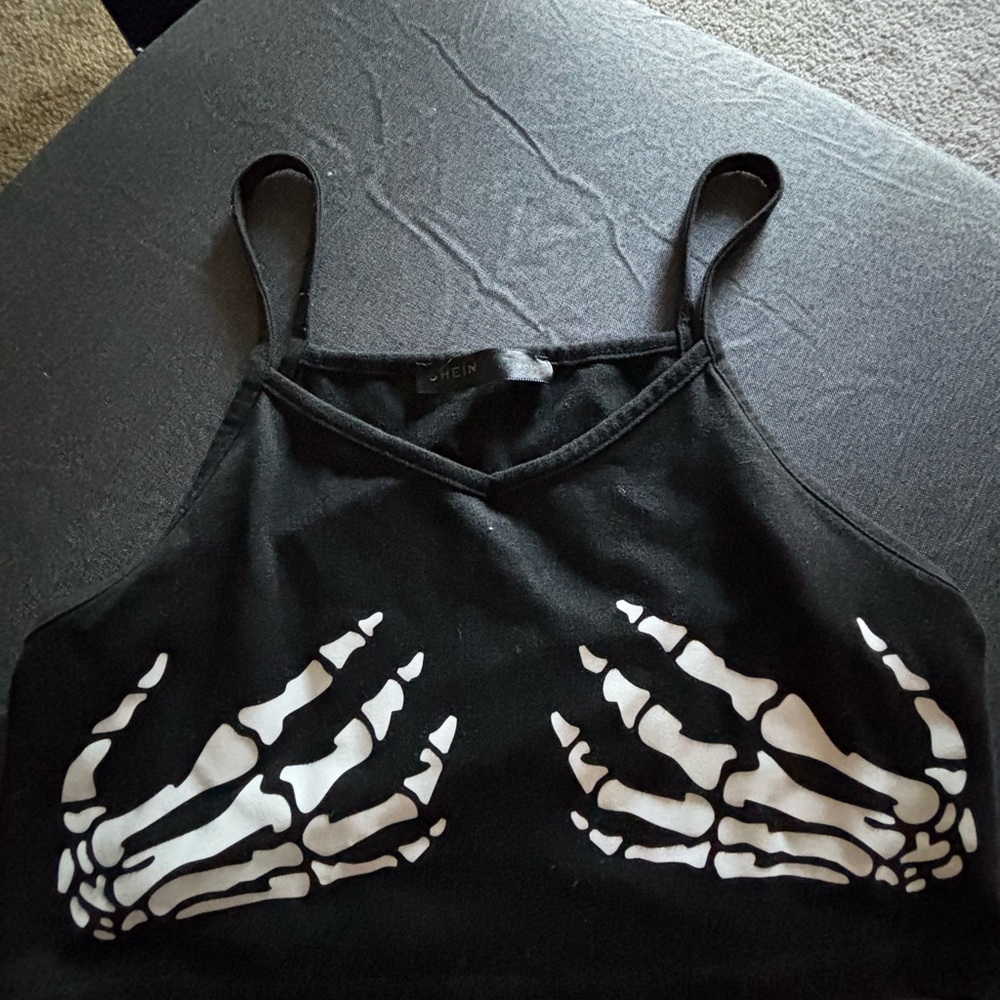 SHEIN Black Skeleton Print Tank Top